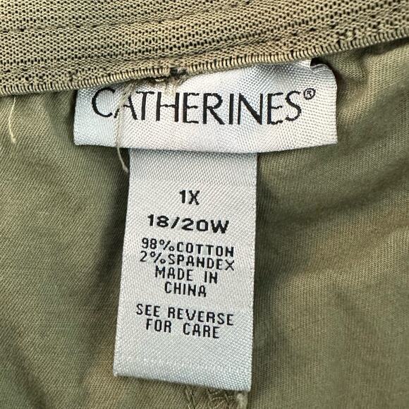 Catherine's Womens Pants Size 1X Army Green Capri Cropped Casual Comfort Stretch - Picture 2 of 9